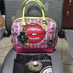 La Philipe Piece Of Art Purse- Juicy Lips Collection
